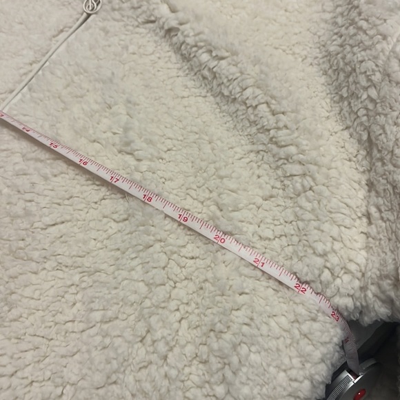 Victoria’s Secret full zip, Sherpa jacket, off-white, side, pockets, new - Picture 10 of 14